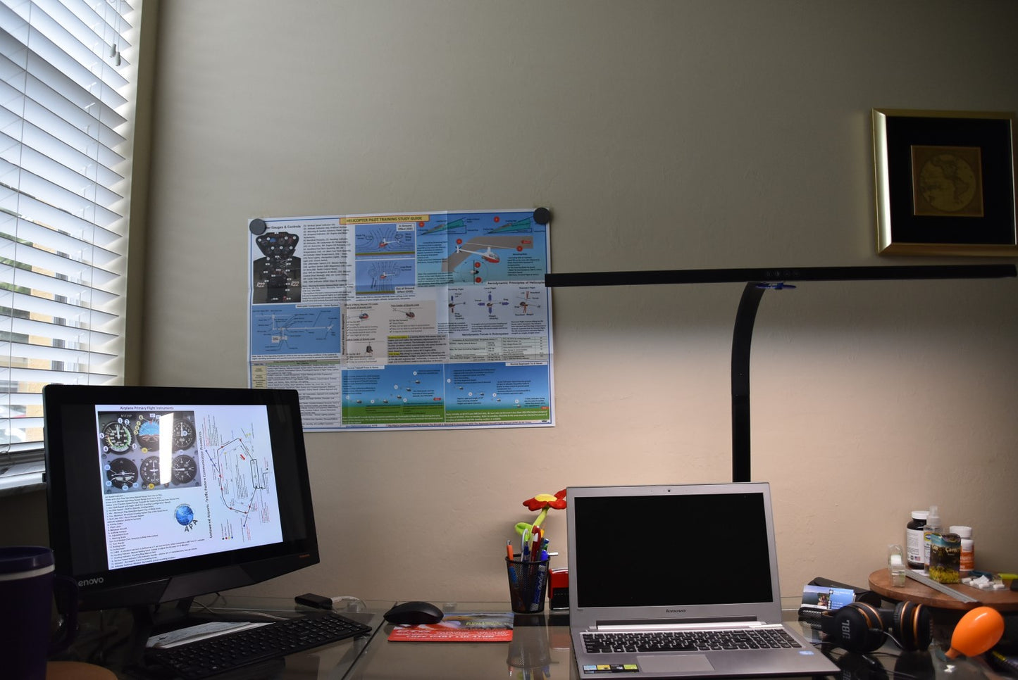 R22 (Robinson) Helicopter Pilot Training Study Guide  (Poster, Size 27 x 19 In)